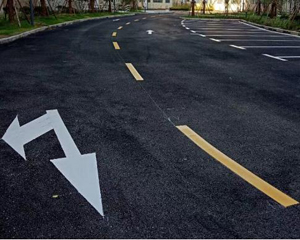 蘇州停車位劃線多少錢一米，蘇州道路熱熔標(biāo)線價(jià)格？