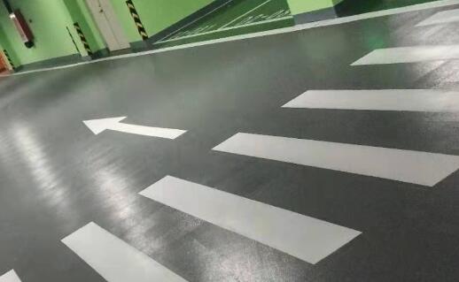 南通停車場進行劃線施工需要多少錢一平方？