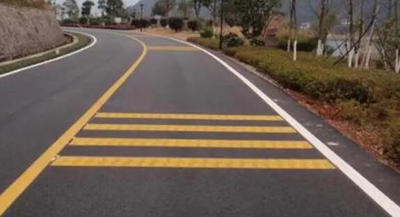 蘇州道路劃線熱熔膠厚度要求多少? 蘇州道路劃線熱熔膠厚度要求多少?