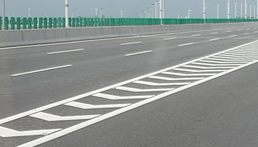 蘇州道路劃線(xiàn)標(biāo)線(xiàn)施工隊(duì)? 找飛揚(yáng)市政 蘇州道路劃線(xiàn)標(biāo)線(xiàn)施工隊(duì)? 找飛揚(yáng)市政